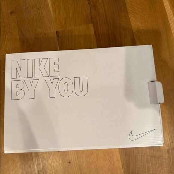 Nike Air Force 1 size 11 men’s brand new in box - Picture 6 of 7